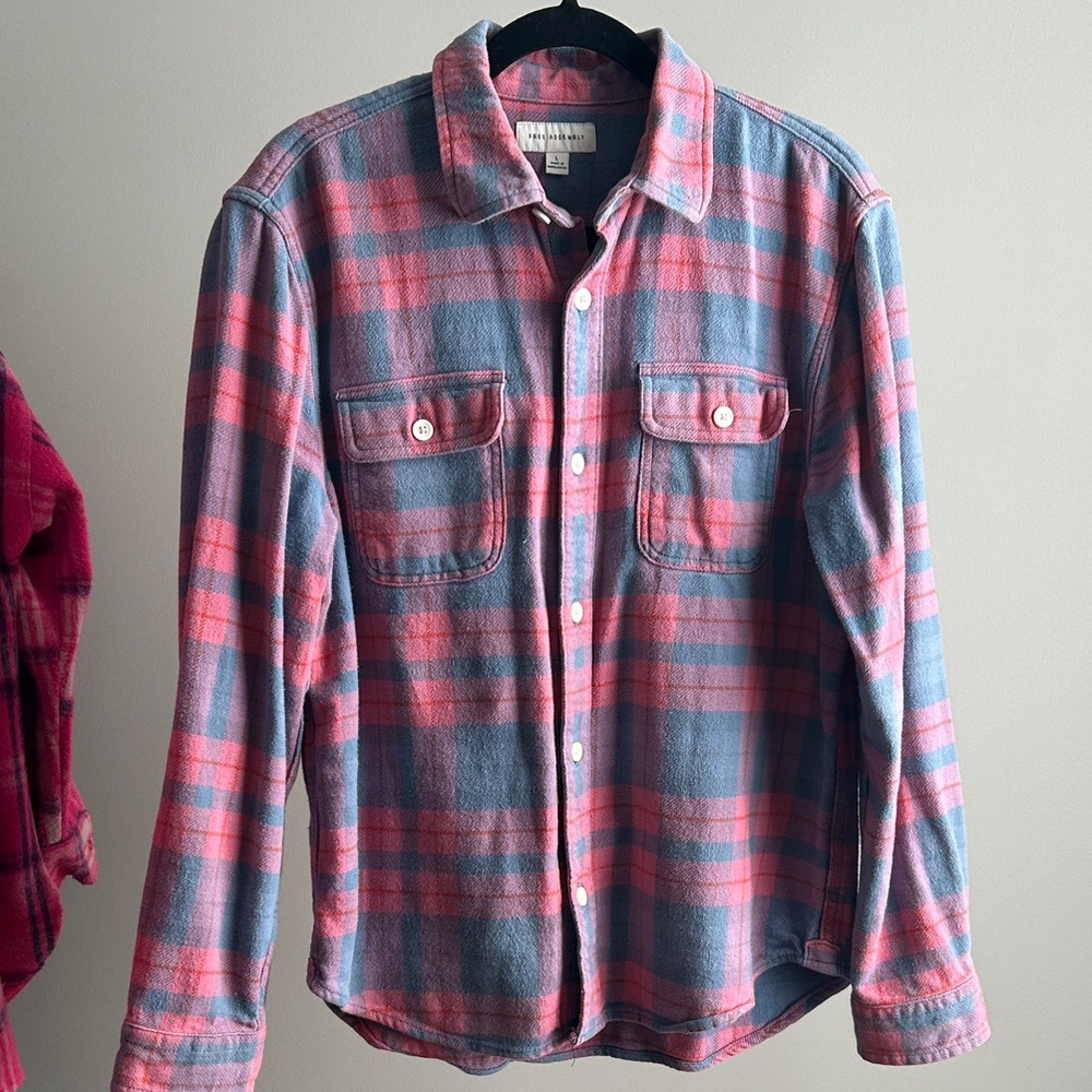 Casual Plaid Button-Down Shirt - Blue and Pink